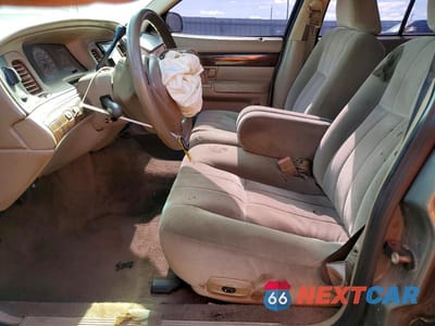 Zdjęcie 7 z 12 samochodu: 2004 MERCURY GRAND MARQUIS GS VIN:2MEFM74W54X692994 - miniatura