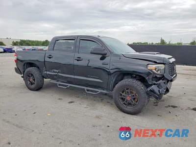 Czwarte zdjęcie samochodu z boku: 2019 TOYOTA TUNDRA TRD PRO VIN:5TFDY5F15KX784693 - miniatura
