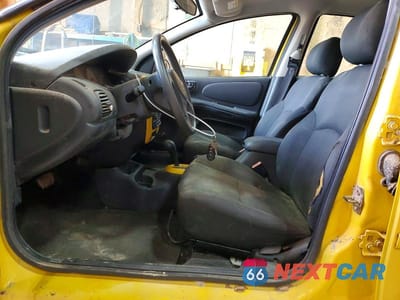 Zdjęcie 7 z 13 samochodu: 2003 DODGE NEON SXT VIN:1B3ES56C93D258482 - miniatura