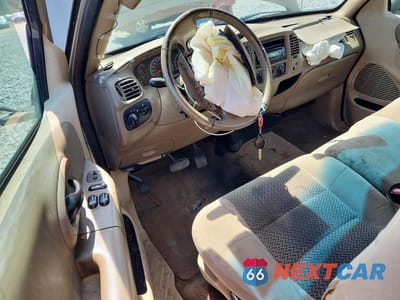 Zdjęcie 8 z 12 samochodu: 2003 FORD F150 VIN:2FTRF17W03CA96201 - miniatura