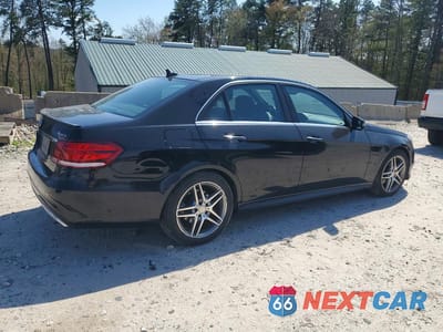 Trzecie zdjęcie samochodu z tyłu: 2015 MERCEDES-BENZ E 350 4MATIC VIN:WDDHF8JB5FB154464 - miniatura