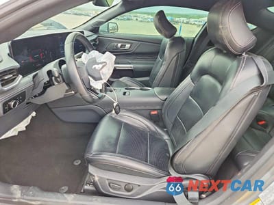 Zdjęcie 7 z 13 samochodu: 2024 FORD MUSTANG VIN:1FA6P8TH1R5127156 - miniatura