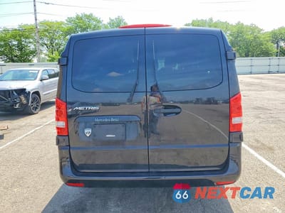 Zdjęcie 6 z 13 samochodu: 2019 MERCEDES-BENZ METRIS VIN:WD4PG2EE4K3510885 - miniatura