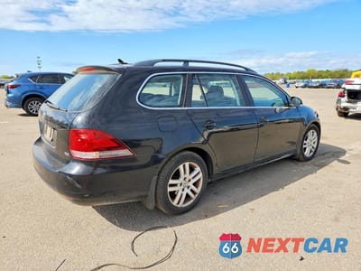 Trzecie zdjęcie samochodu z tyłu: 2010 VOLKSWAGEN JETTA TDI VIN:3VWPL7AJXAM701694 - miniatura