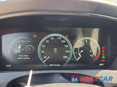 Zdjęcie 9 z 12 samochodu: 2017 JAGUAR F-PACE R - SPORT VIN:SADCL2BV3HA058087 - miniatura