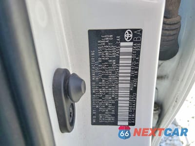 Zdjęcie 13 z 13 samochodu: 2015 TOYOTA COROLLA S PLUS VIN:5YFBURHE0FP325473 - miniatura