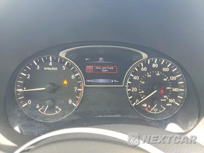 Zdjęcie 9 z 12 samochodu: 2018 NISSAN ALTIMA 2.5 SR VIN:1N4AL3AP8JC120160 - miniatura