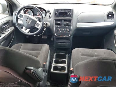 Zdjęcie 8 z 13 samochodu: 2014 DODGE GRAND CARAVAN SE VIN:2C4RDGBG2ER236161 - miniatura