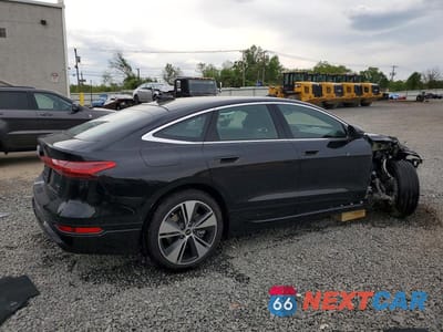 Trzecie zdjęcie samochodu z tyłu: 2025 AUDI A6 E-TRON PRESTIGE 60 VIN:WAU3DAGHXSA027588 - miniatura