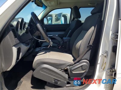 Zdjęcie 7 z 13 samochodu: 2007 DODGE NITRO SLT VIN:1D8GU58KX7W529387 - miniatura