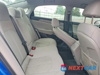 Zdjęcie 10 z 12 samochodu: 2019 HYUNDAI SONATA SE VIN:5NPE24AF5KH747903 - miniatura