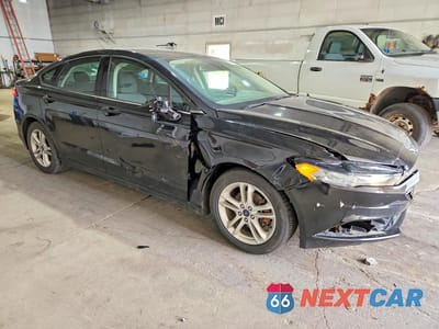 Czwarte zdjęcie samochodu z boku: 2018 FORD FUSION SE VIN:3FA6P0HDXJR275170 - miniatura