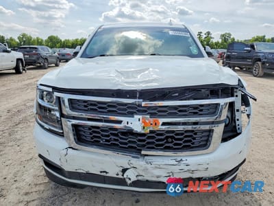 Piąte zdjęcie samochodu w środku: 2020 CHEVROLET SUBURBAN C1500 LT VIN:1GNSCHKCXLR124032 - miniatura