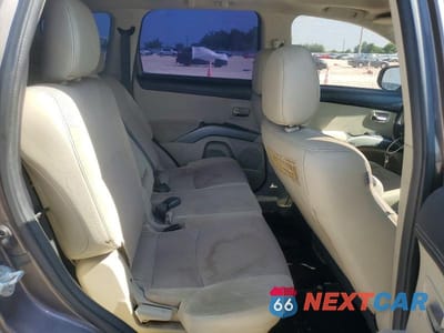 Zdjęcie 11 z 13 samochodu: 2011 MITSUBISHI OUTLANDER SE VIN:JA4AS3AW8BU011692 - miniatura