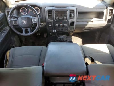 Zdjęcie 8 z 13 samochodu: 2016 RAM 3500 ST VIN:3C63RRGLXGG216247 - miniatura