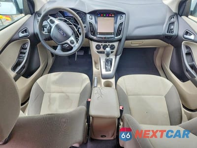 Zdjęcie 8 z 12 samochodu: 2013 FORD FOCUS SE VIN:1FADP3K28DL306998 - miniatura