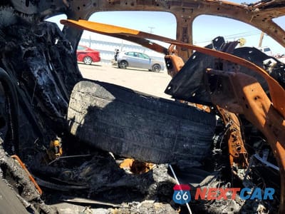 Zdjęcie 11 z 12 samochodu: 2023 MERCEDES-BENZ EQE SUV 500 4MATIC VIN:4JGGM2CB4PA039797 - miniatura