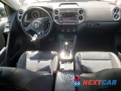 Zdjęcie 8 z 14 samochodu: 2014 VOLKSWAGEN TIGUAN S VIN:WVGBV3AX8EW618206 - miniatura