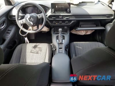 Zdjęcie 8 z 12 samochodu: 2025 HONDA HR-V LX VIN:3CZRZ1H37SM755271 - miniatura