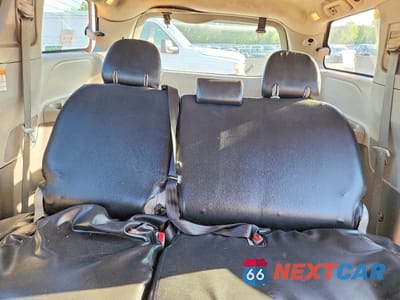 Zdjęcie 10 z 13 samochodu: 2016 TOYOTA SIENNA L 7-PASSENGER VIN:5TDZK3DC9GS756019 - miniatura