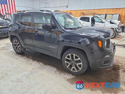 Czwarte zdjęcie samochodu z boku: 2017 JEEP RENEGADE LATITUDE VIN:ZACCJBBB9HPE42317 - miniatura
