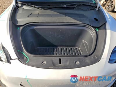 Zdjęcie 11 z 13 samochodu: 2023 TESLA MODEL Y VIN:7SAYGDEE3PF700829 - miniatura