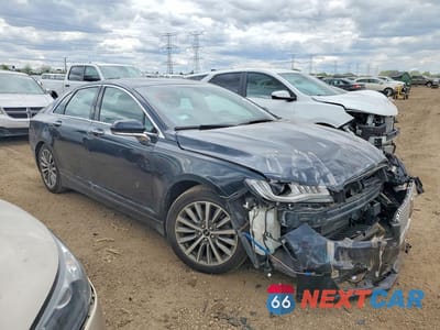 Czwarte zdjęcie samochodu z boku: 2020 LINCOLN MKZ VIN:3LN6L5A9XLR619569 - miniatura