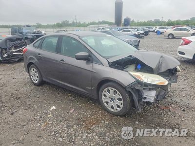 Czwarte zdjęcie samochodu z boku: 2012 FORD FOCUS SE VIN:1FAHP3F23CL384728 - miniatura