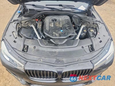 Zdjęcie 11 z 12 samochodu: 2018 BMW 740 I VIN:WBA7E2C57JG743313 - miniatura