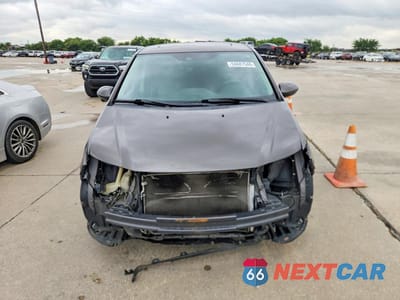 Piąte zdjęcie samochodu w środku: 2016 HONDA ODYSSEY EXL VIN:5FNRL5H66GB027591 - miniatura