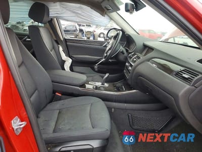 Zdjęcie 7 z 14 samochodu: 2017 BMW X3 SDRIVE28I VIN:5UXWZ7C30H0V93822 - miniatura