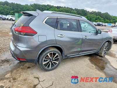 Trzecie zdjęcie samochodu z tyłu: 2018 NISSAN ROGUE AWD SL VIN:JN8AT2MV2JW324017 - miniatura