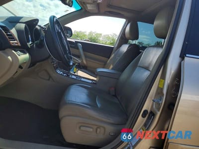 Zdjęcie 7 z 14 samochodu: 2011 TOYOTA HIGHLANDER SE VIN:5TDBK3EH4BS057532 - miniatura