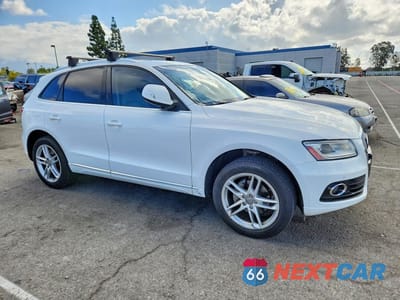 Czwarte zdjęcie samochodu z boku: 2014 AUDI Q5 PREMIUM PLUS VIN:WA1LFAFPXEA054858 - miniatura