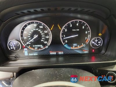 Zdjęcie 9 z 13 samochodu: 2016 BMW X5 XDRIVE35I VIN:5UXKR0C54G0P26703 - miniatura