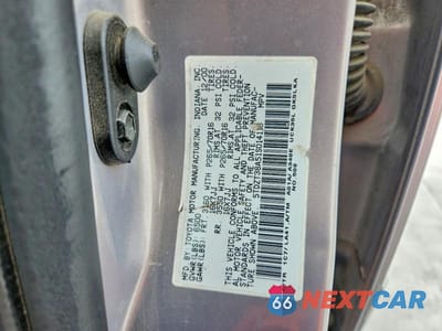 Zdjęcie 13 z 13 samochodu: 2001 TOYOTA SEQUOIA LIMITED VIN:5TDZT38A51S014116 - miniatura