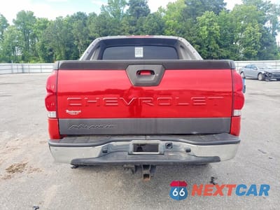 Zdjęcie 6 z 12 samochodu: 2004 CHEVROLET AVALANCHE C1500 VIN:3GNEC12T84G236155 - miniatura