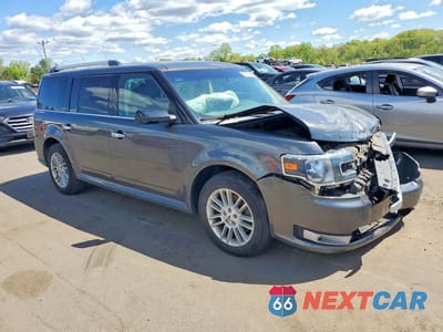 Czwarte zdjęcie samochodu z boku: 2018 FORD FLEX SEL VIN:2FMHK6C88JBA10367 - miniatura