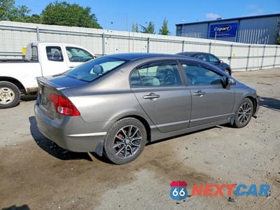 Trzecie zdjęcie samochodu z tyłu: 2008 HONDA CIVIC LX VIN:1HGFA16558L003293 - miniatura