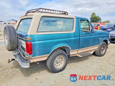 Trzecie zdjęcie samochodu z tyłu: 1996 FORD BRONCO U100 VIN:1FMEU15H4TLA70680 - miniatura