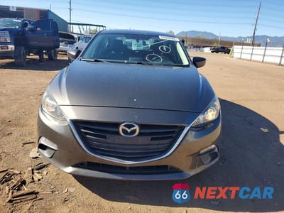 Piąte zdjęcie samochodu w środku: 2016 MAZDA 3 SPORT VIN:3MZBM1T75GM320690 - miniatura