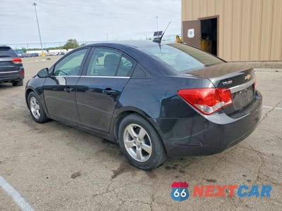 Drugie zdjęcie samochodu z przodu: 2014 CHEVROLET CRUZE LT VIN:1G1PC5SB9E7356178 - miniatura