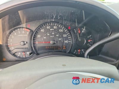 Zdjęcie 9 z 12 samochodu: 2004 NISSAN TITAN XE VIN:1N6AA06B64N504861 - miniatura