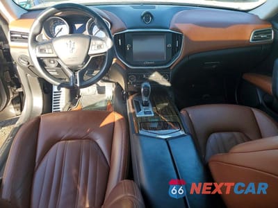Zdjęcie 8 z 12 samochodu: 2014 MASERATI GHIBLI VIN:ZAM57XSA1E1093477 - miniatura