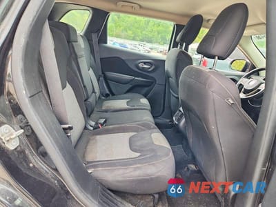 Zdjęcie 11 z 13 samochodu: 2016 JEEP CHEROKEE SPORT VIN:1C4PJMAB3GW180925 - miniatura