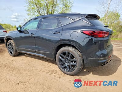 Drugie zdjęcie samochodu z przodu: 2024 CHEVROLET BLAZER RS VIN:3GNKBKRS5RS225336 - miniatura