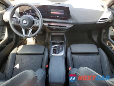 Zdjęcie 8 z 12 samochodu: 2026 BMW 228 VIN:WBA83GG01T7U40312 - miniatura