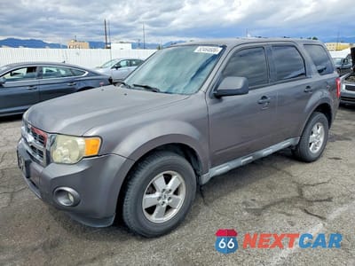 2009 FORD ESCAPE XLT 1FMCU03799KD04385 - główne zdjęcie licytacji z USA - miniatura