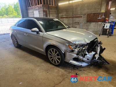 Czwarte zdjęcie samochodu z boku: 2015 AUDI A3 PREMIUM VIN:WAUBFGFF4F1119276 - miniatura
