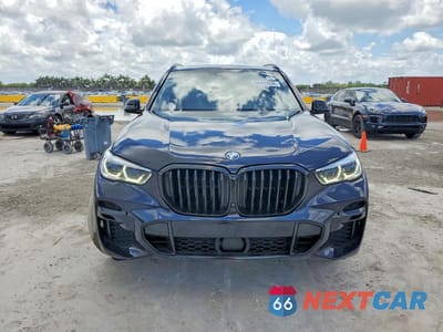 Piąte zdjęcie samochodu w środku: 2022 BMW X5 XDRIVE45E VIN:5UXTA6C07N9L65690 - miniatura